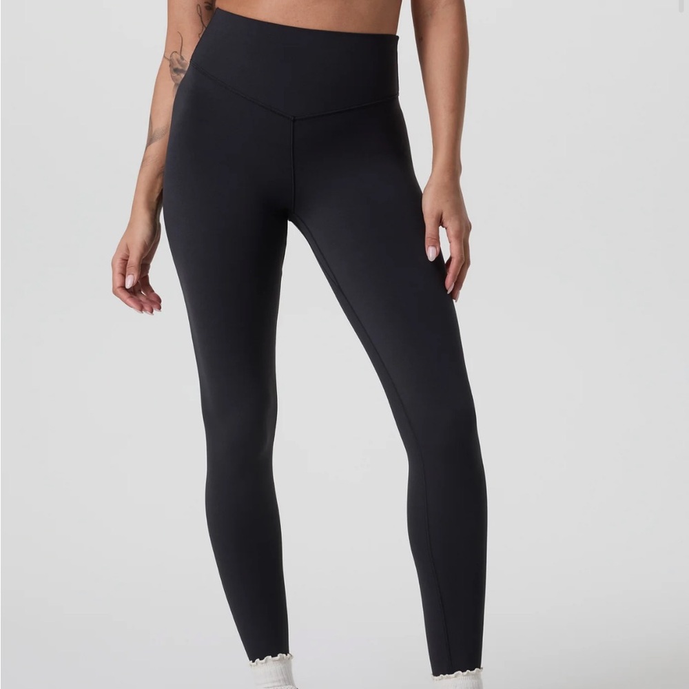 Vuori All the Form leggings